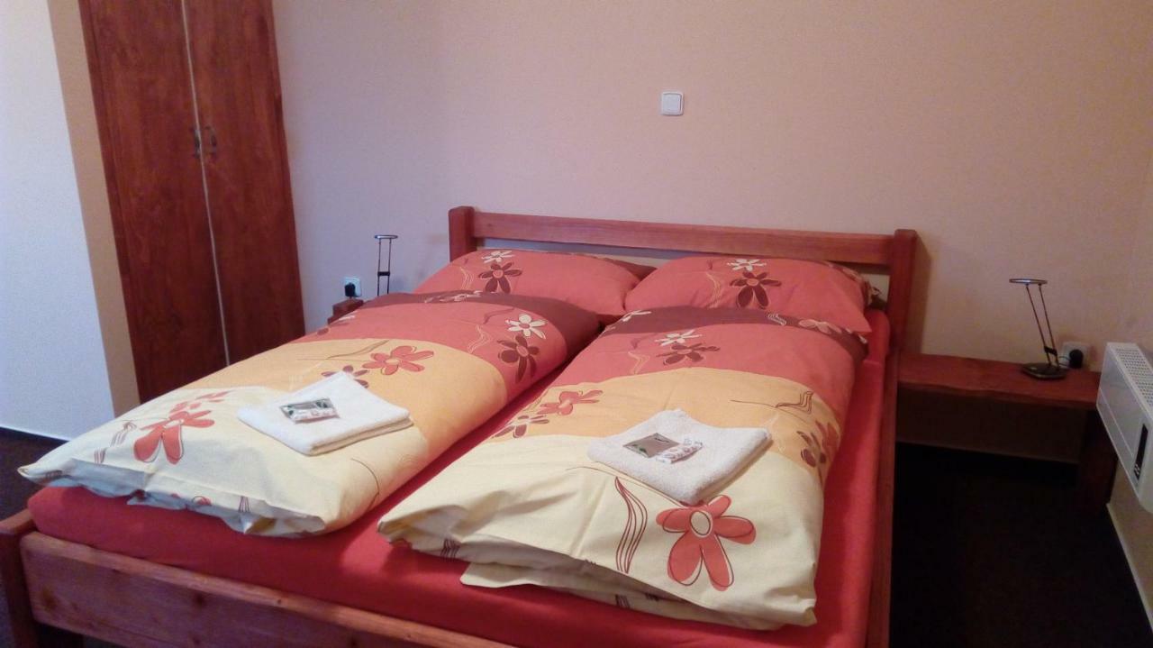 Penzion Kelt Hotell Zátor Eksteriør bilde